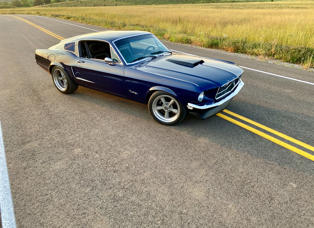 BrettMelancon's tweet photo. 1968 Mustang goodness
#mustang #mustangfastback #68mustang https://t.co/mCoskNy7jk