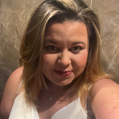 lottiekitt's tweet photo. #NewProfilePic https://t.co/hFmG4OMT71
