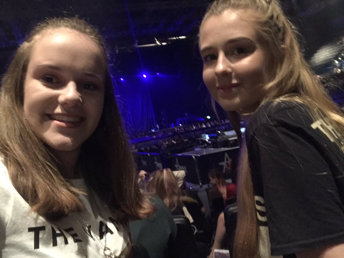 isobel_w_'s tweet photo. #10yearsofVamily Many years, many memories, to many more ๐ค๐ https://t.co/sDK0pfkMKS