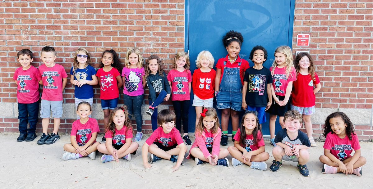 trkrusze's tweet photo. Kindergarten was sporting our #Red4Russell today! @freedomvolusia https://t.co/DxIHj3v8lG
