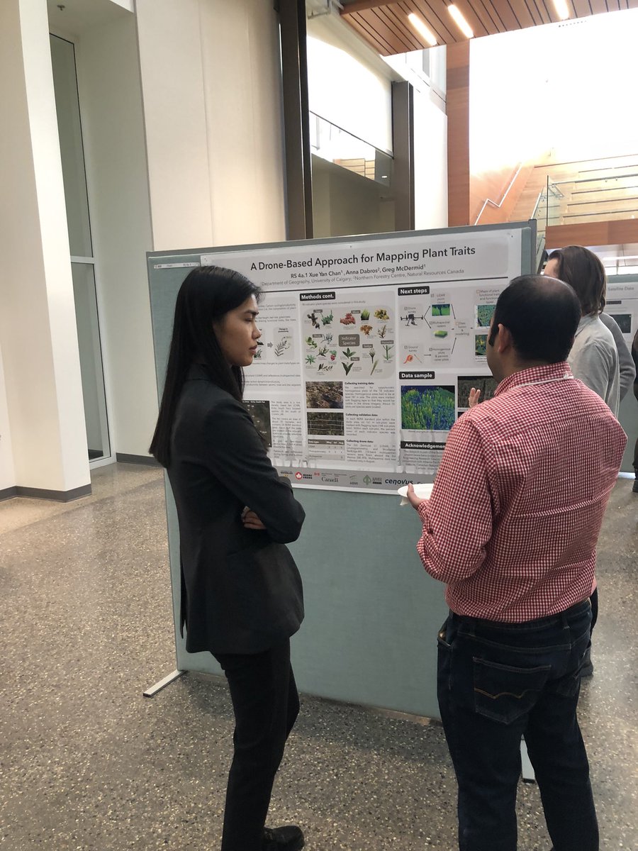 The afternoon poster session focusing on wildlife and remote sensing is underway. Thanks to our presenters! #beraworkshop2022