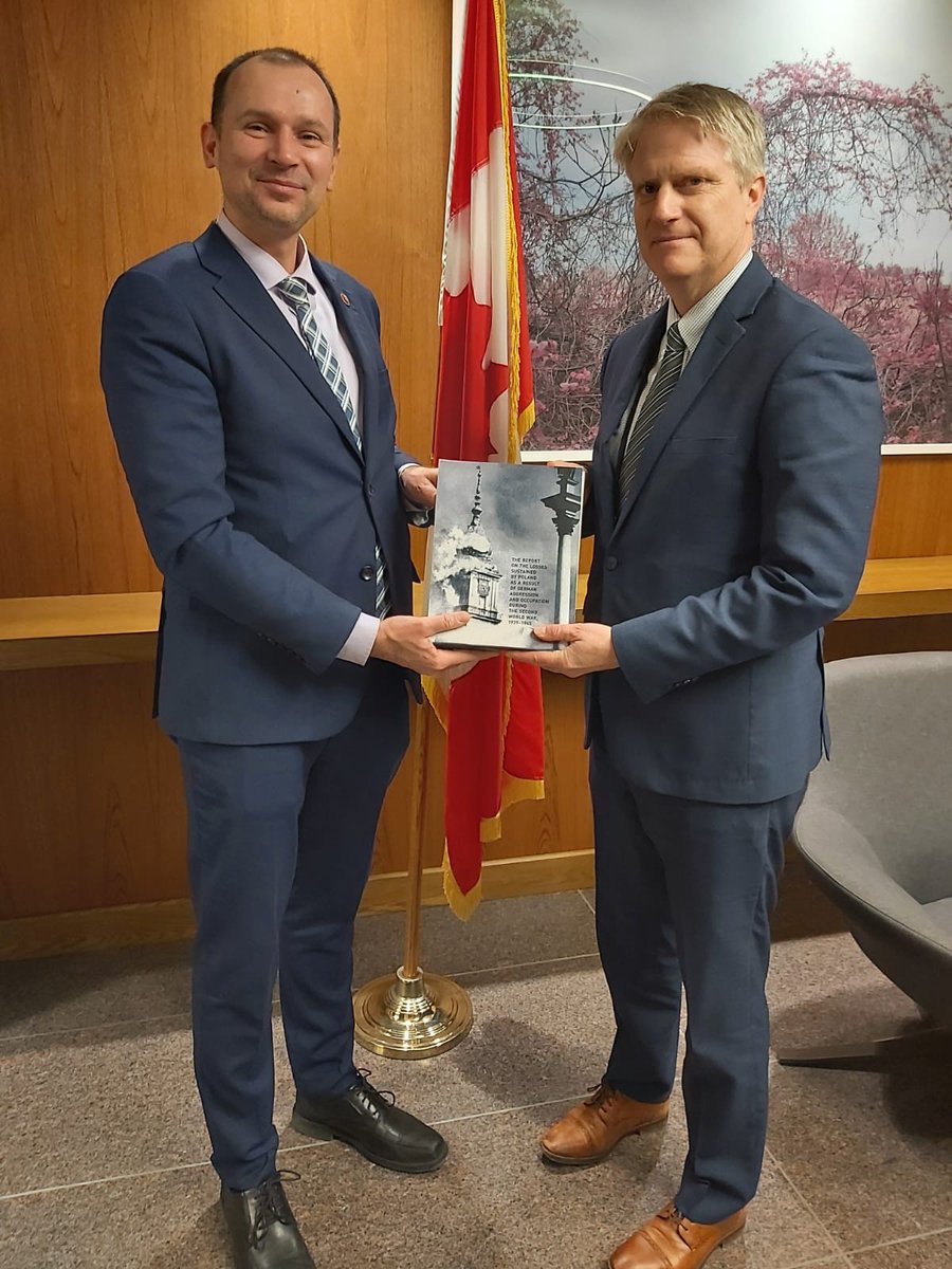 WitoldDzielski's tweet image. A #DipNote on the 🇵🇱🇩🇪 #WWII compensation conversation &amp;amp; and the recent report straty-wojenne.pl on the 🇵🇱 war losses presented to 🇨🇦@MichaelBonser1 @GAC_Corporate. Especially among close partners/friends such as #Poland &amp;amp; #Germany difficult past should be openly addressed.