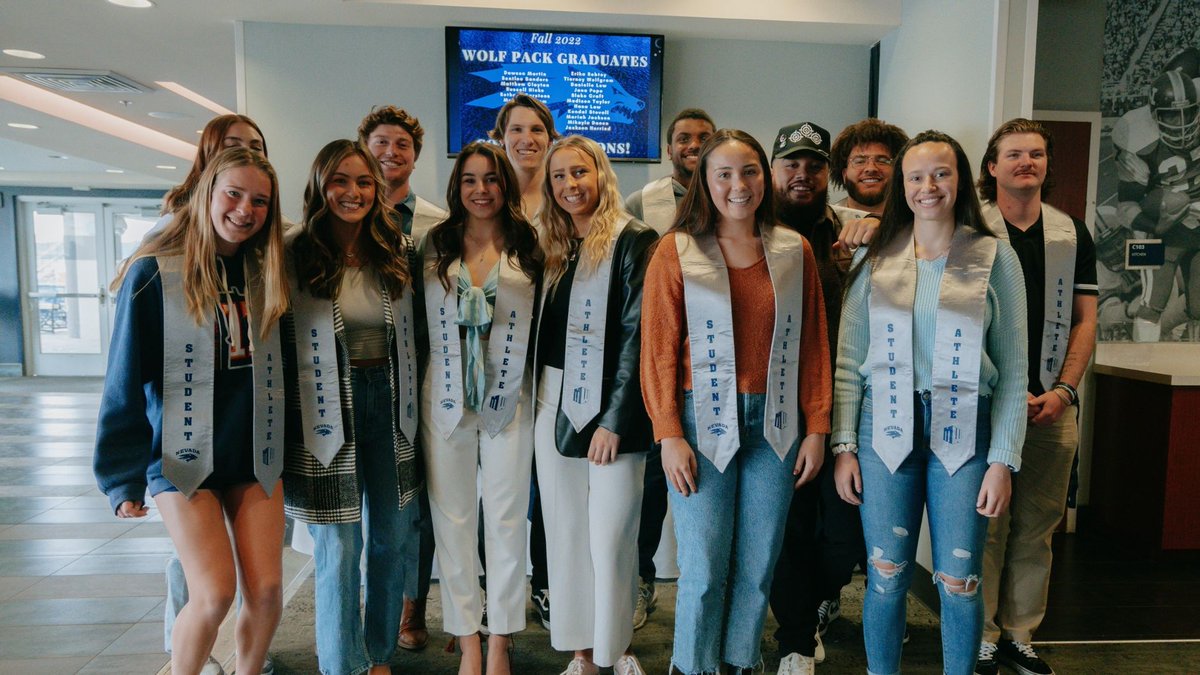 Congratulations Winter Commencement Graduates!🎓

We are so proud of you!🐺

#BattleBorn