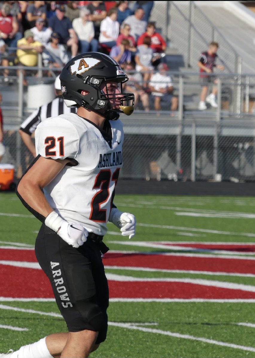 I’m proud to announce that I have committed to <a href="/Hillsdale_FB/">Hillsdale Football</a>! 
Thank you <a href="/CoachSOtterbein/">Steve Otterbein</a> and all the coaches for this amazing opportunity.  This would never have been possible without the support from family, friends and coaches.  Can’t wait to get started! #gochargers