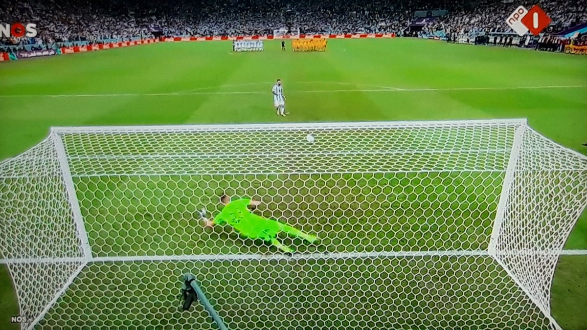 CryptosLtd's tweet photo. @youssef18217531 @benjamincowen Messi... https://t.co/is11rHS9IE