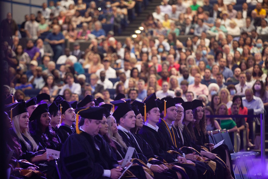 STCL_Houston's tweet image. Graduation Day is finally here! Learn more about the commencement ceremony on Dec. 10 and the STCL Houston experience at ow.ly/beqP50LZXhc. 

Use this link to watch the live stream of the ceremony, and use #stclgrad on IG and Twitter to share photos from your big day.