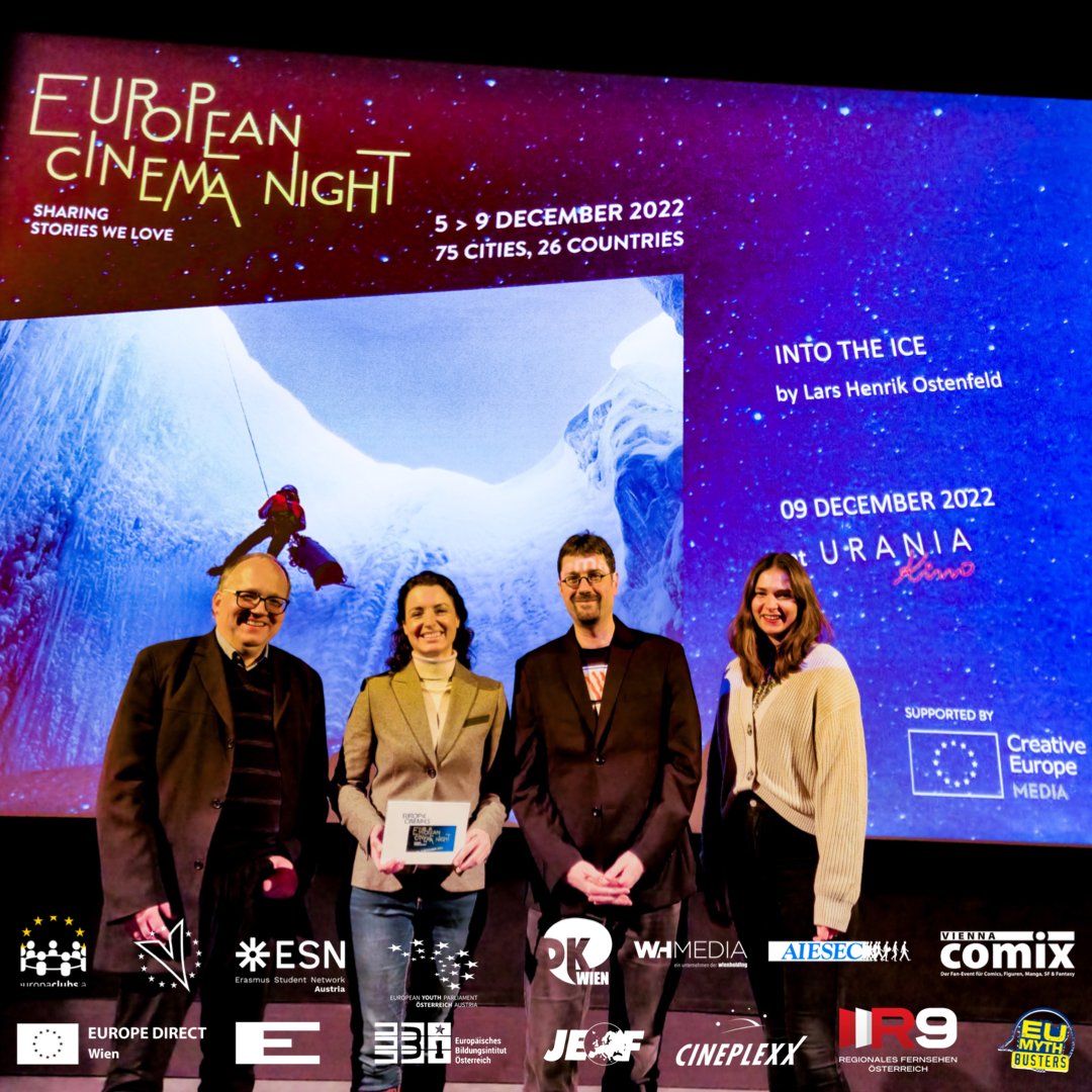 JEF Austria (@jef_at) on Twitter photo #EuropeanCinemaNight #EuropaKino 09.12.2022 im #Cineplexx Urania Kino mit dem Film "Into the Ice" und Gesprächsrunde mit <a href="/NanaWalzer/">Nana Walzer 🇪🇺</a> @AlexHoaxmaster <a href="/Tentakelkaiser/">Dirk van den Boom</a> zum Thema Klimaschutz. 😊 Danke an die #Ferngespräch Fans und #Flauschhaufen für die Teilnahme. 💙💛💙 #JEFspirit #EuropeanCinemaNight #EuropaKino 09.12.2022 im #Cineplexx Urania Kino mit dem Film "Into the Ice" und Gesprächsrunde mit <a href="/NanaWalzer/">Nana Walzer 🇪🇺</a> @AlexHoaxmaster <a href="/Tentakelkaiser/">Dirk van den Boom</a> zum Thema Klimaschutz. 😊 Danke an die #Ferngespräch Fans und #Flauschhaufen für die Teilnahme. 💙💛💙 #JEFspirit