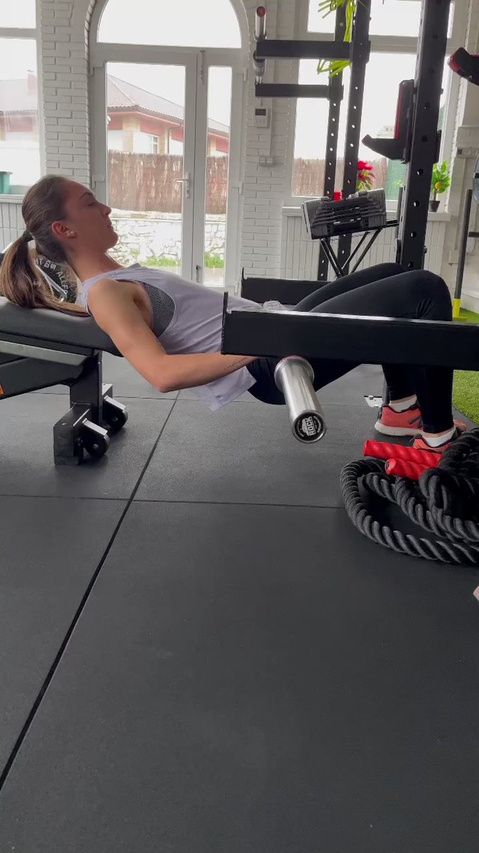 ccsdelejercicio's tweet image. GAME DAY

 PRIMING SESSION

 Low Volume High Intensity
 Athlete’s performance
... por Rafa Méndez. ⚽️ GAME DAY

🏋️‍♀️ PRIMING SESSION

⬇️ L... cienciasdelejercicio.com/game-day-primi…