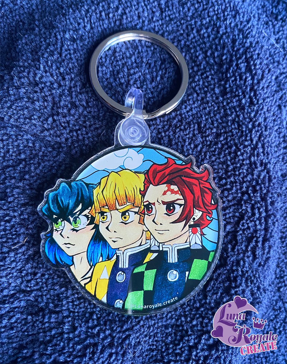 LunaCreate's tweet photo. Devil Slayers | KnY - 2"inch Plastic Keychain now available!
$5.99 (plus shipping)
https://t.co/6lvb2tMCQZ
#etsyshop #demonslayers #anime #animekeychains #etsysale #etsy #keychains #tanjiro #inosuke #zenitsu https://t.co/cbhH9zRBvq