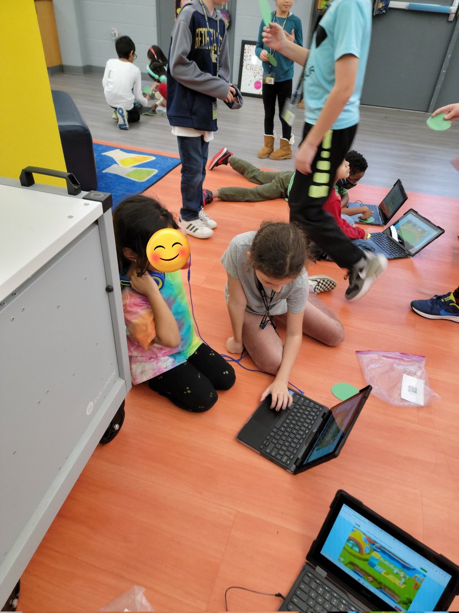 PittsClassroom's tweet photo. Second graders join me in teaching kindergarten during the @hourofcode @Carolina_Girl96 @wrightway99 @i2teachtechga https://t.co/MlLXl2OvSR