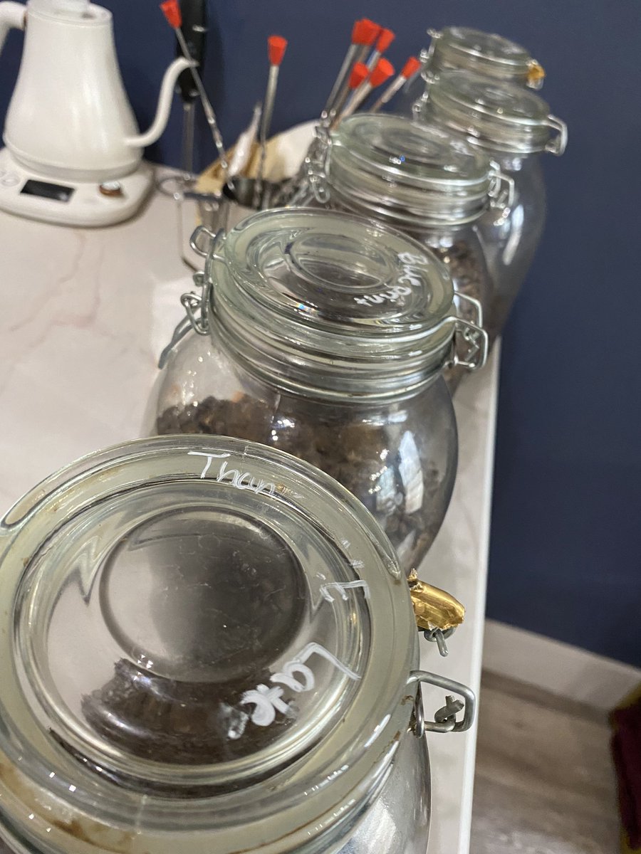 LaurenEdwardsTV's tweet photo. At @lastmilecafe (a woman &amp; Black-owned cafe) on Hall:

🫱🏾‍🫲🏼10% of revenue goes to charity
🫱🏾‍🫲🏼 When u buy bag of ☕️ u pick which cause it goes to (ie: @aya_youth or @innocence … it varies) 
🫱🏾‍🫲🏼 Their Lost Boy ☕️ is a blend from young 👩🏽‍🌾👨🏻‍🌾 overseas that also supports them. // @FOX17 https://t.co/3yE8AOgNfw