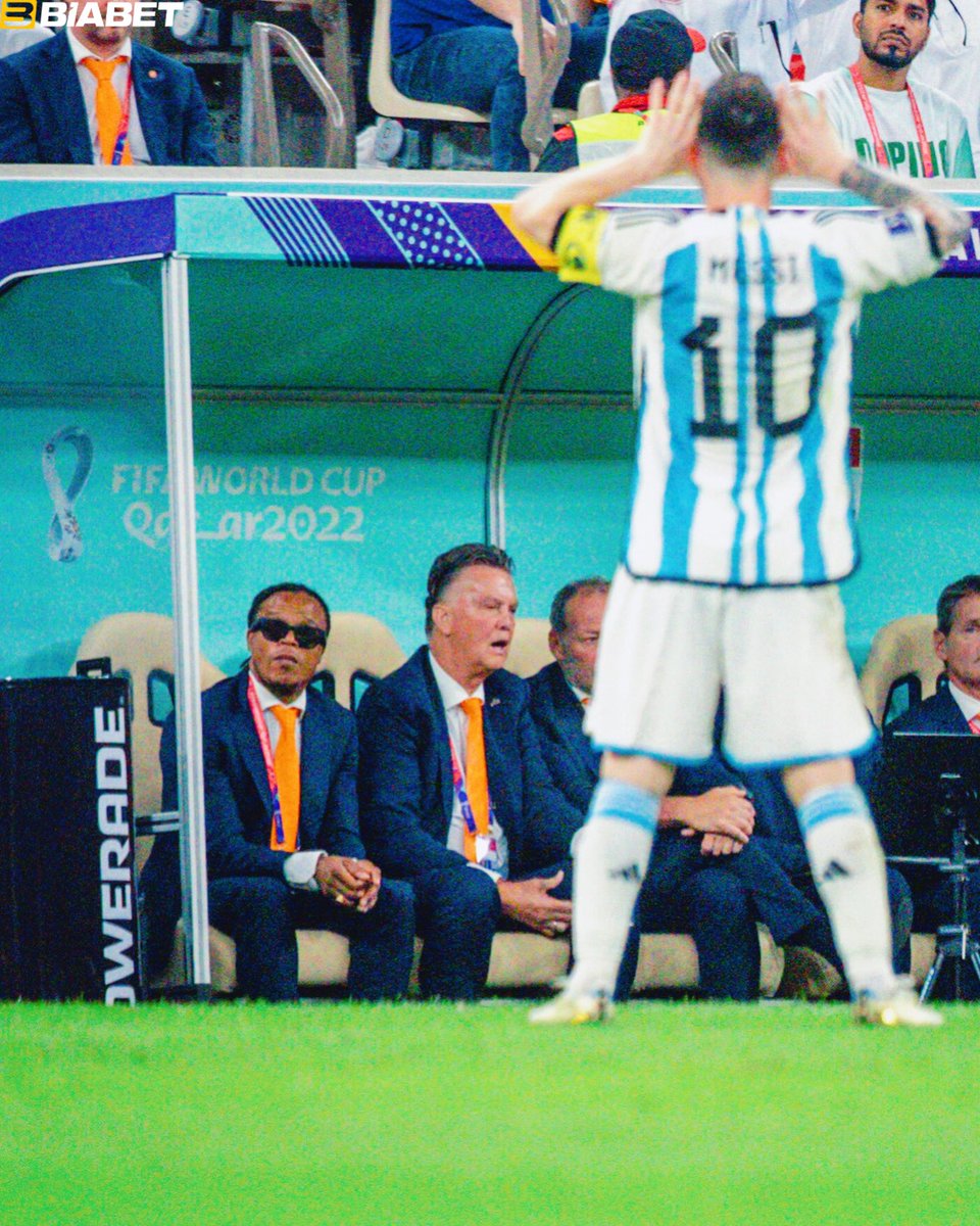 📸 İKONİK.

#FIFAWorldCup | #Messi𓃵