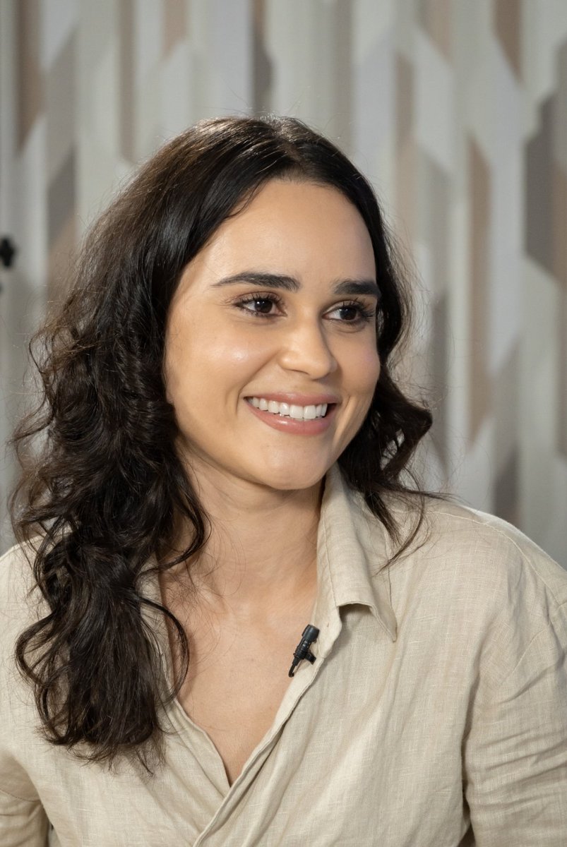 Este domingo nuestra invitada es <a href="/MarianlyTejada/">Marianly Tejada</a> actriz dominicana que ha logrado llegar a las grandes producciones americanas. 

¡Una sección imperdible!
<a href="/ColorVisionC9/">ColorVisión9</a>