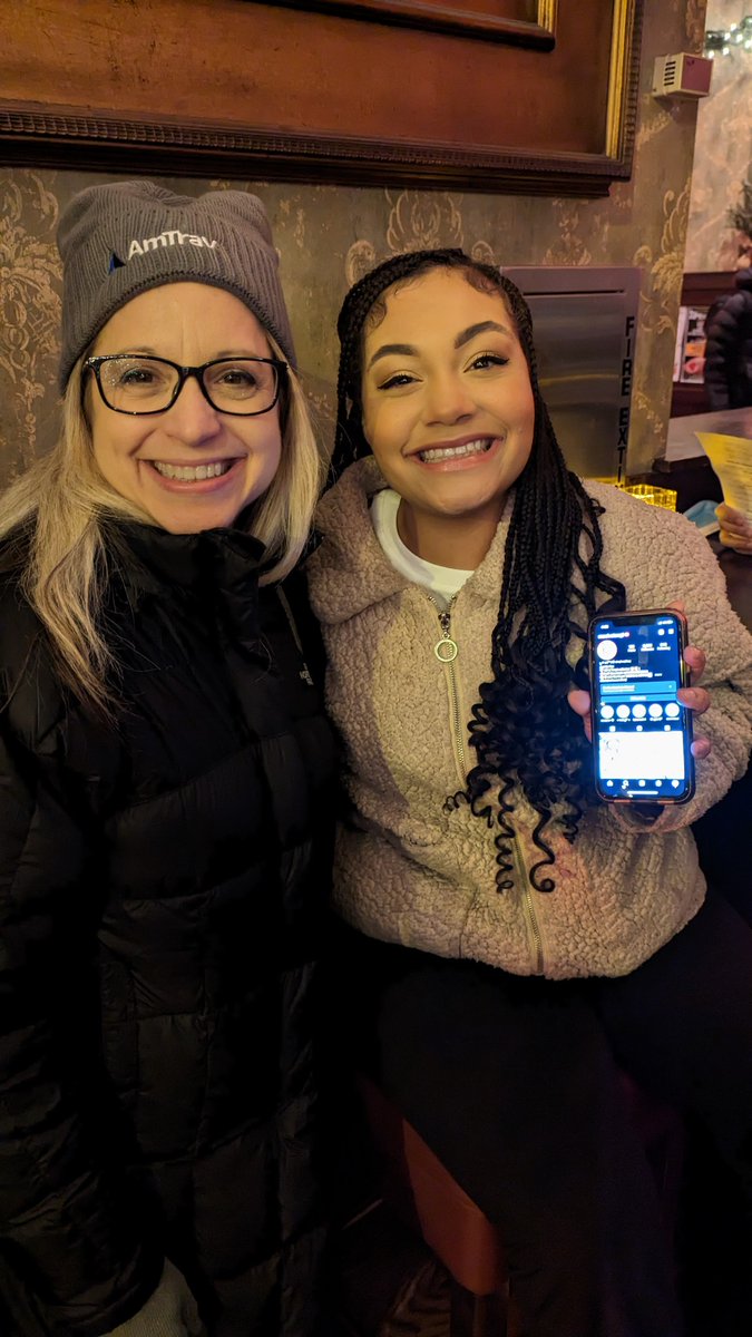 TeamNebraska1's tweet photo. #celebsighting #taegi instgram mochataegi .. 8k followers actress on Chigo Broadway Christmas Carol https://t.co/xbUacECcTt