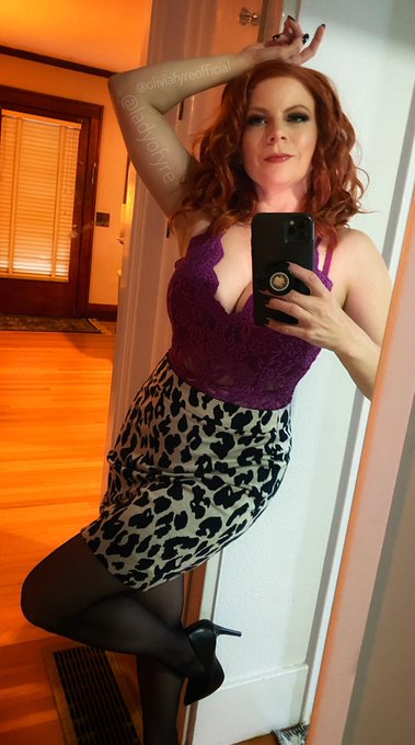 Filmed all custom videos today. Let&rsquo;s play a little game. Which outfit did I wear for your custom? https://t