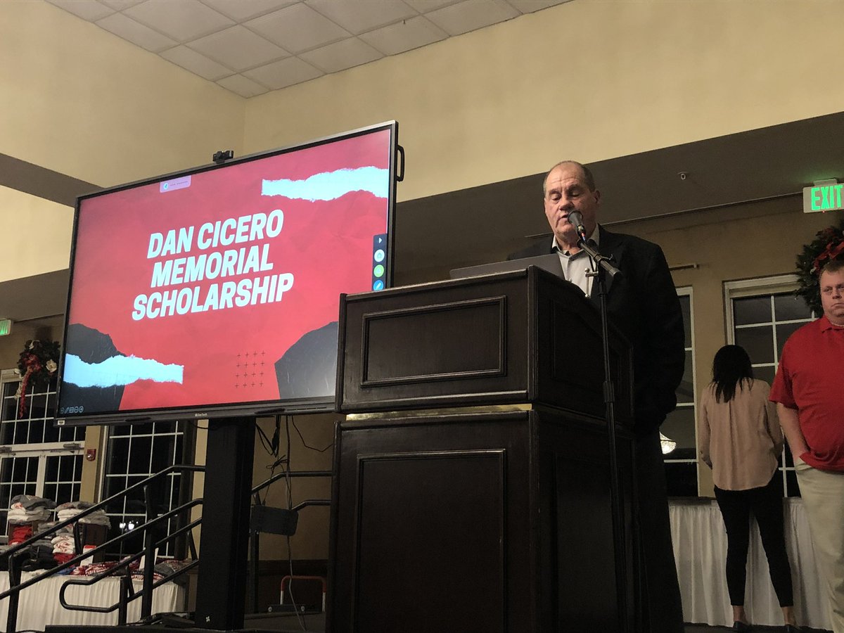 CPdogsfootball's tweet photo. Dan Cicero Memorial Award- Randy Lach https://t.co/mw7y4WxQnZ