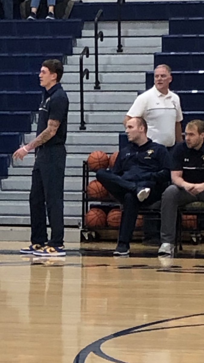 smithm1973's tweet photo. Freshman @NRboysBBALL @Msmith1230 got it rolling right now nice W over Falls everyone contributed https://t.co/1vKdySDKcy