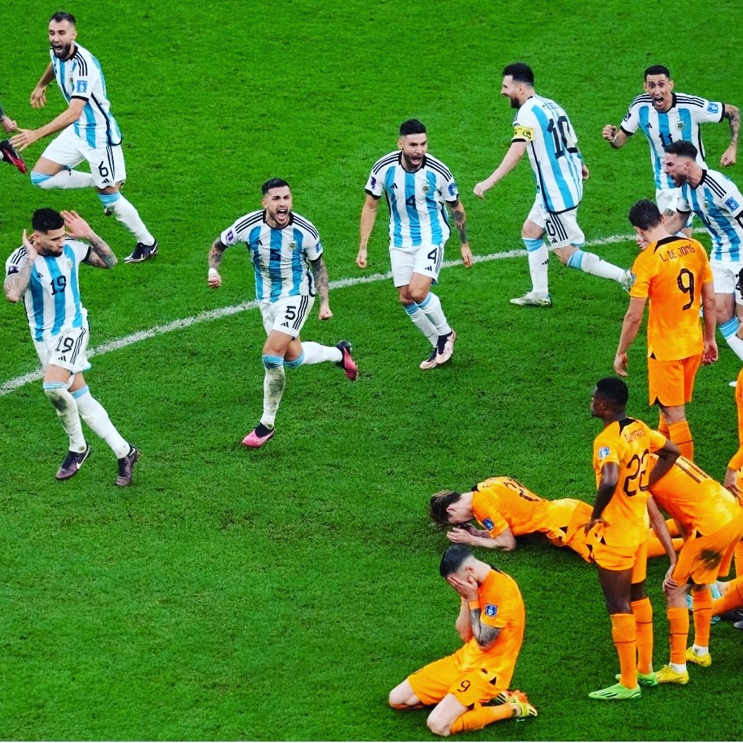 A veces me pregunto si merece la pena dedicar tanto tiempo, esfuerzo y energía en nuestras clases de educación física a trabajar aspectos actitudinales como el saber ganar, el saber perder, el respeto por el rival, el juego limpio... algo estamos haciendo mal 😔