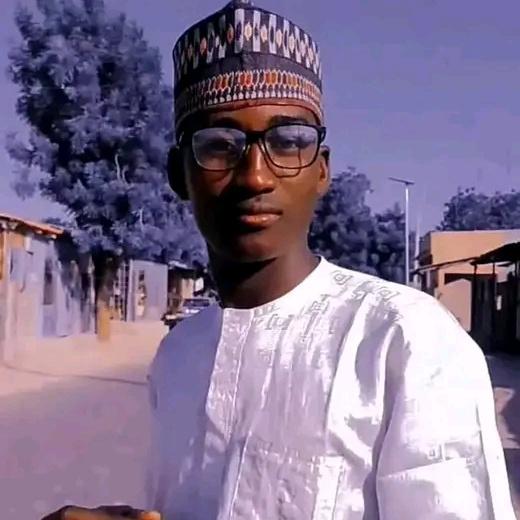 IbrahimHalluru1's tweet photo. #NewProfilePic https://t.co/oGGKCkYHnB