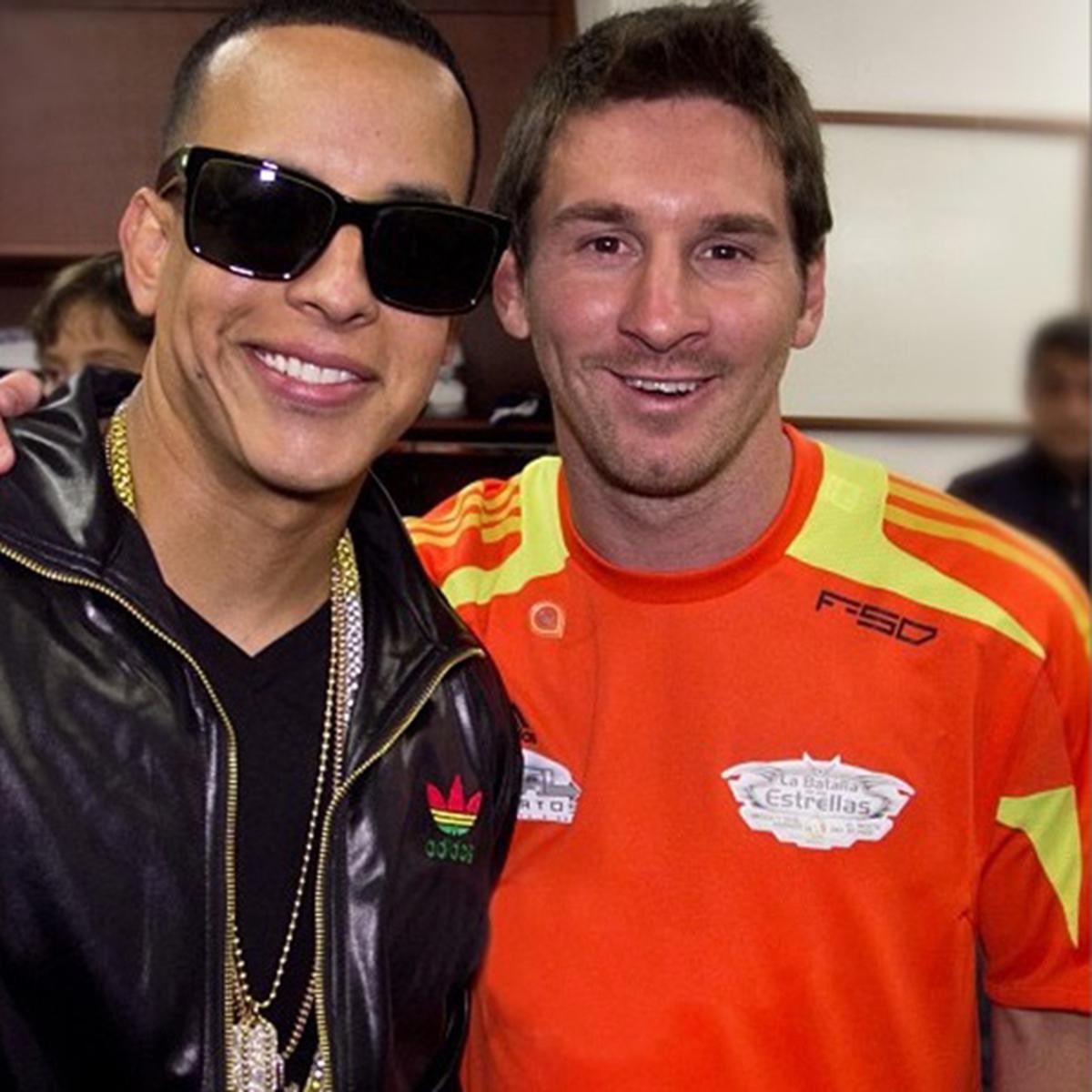 Mily lvs Jesi💜 on Twitter "RT jungkookshyjb si el rey del reggaeton