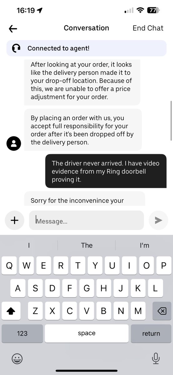 TheInbetweeno's tweet photo. @UberEats stole my food and made me pay for it. What the actual fuck. https://t.co/6s6D696QKd