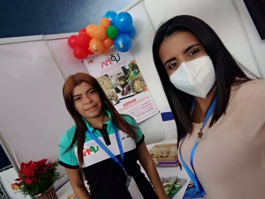 uptmaoficial's tweet photo. La Uptma participa en la Expo Investigación Universitaria 2022 en la ciudad de Caracas con la finalidad de mostrar los trabajos de investigación que se realizan en la universidad siendo vanguardia de saberes, innovación y producción soberana. https://t.co/eFzbB8Wf0G