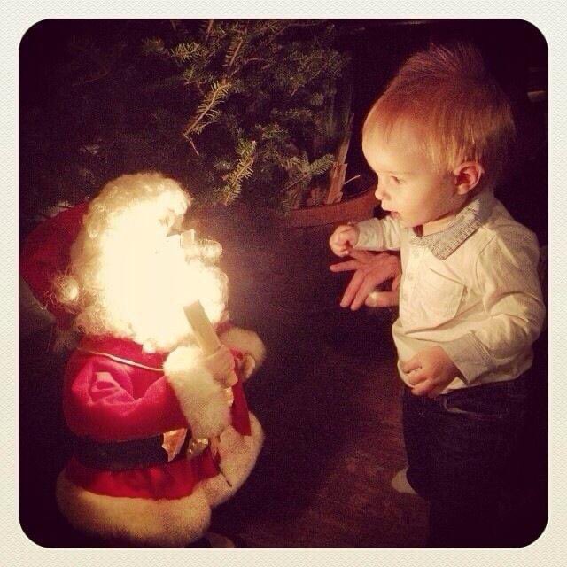 StevenPonFarr1's tweet photo. Eldest #grandchild 9 #christmases ago #carterchreston https://t.co/4rxILPI3G0