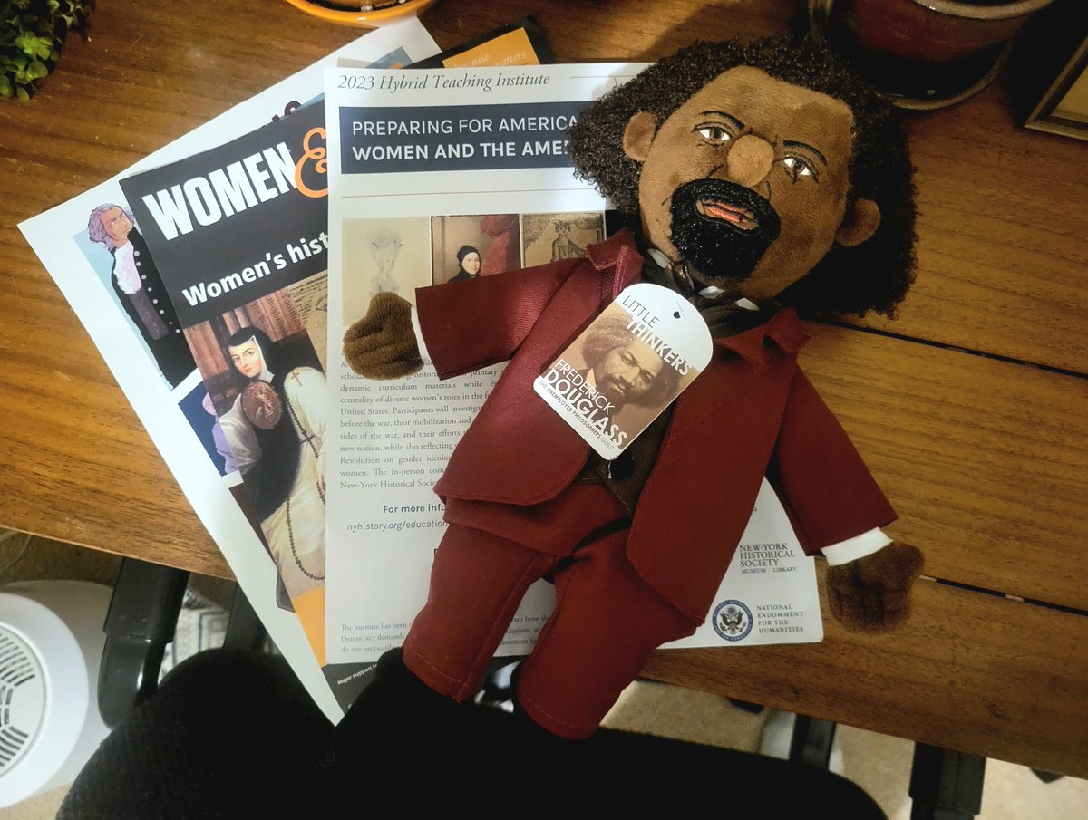 Thank you to @NYHistory for the amazing raffle prize! I love Frederick Douglass! #NCSS2022 https://t.co/ooGd4KJHZP