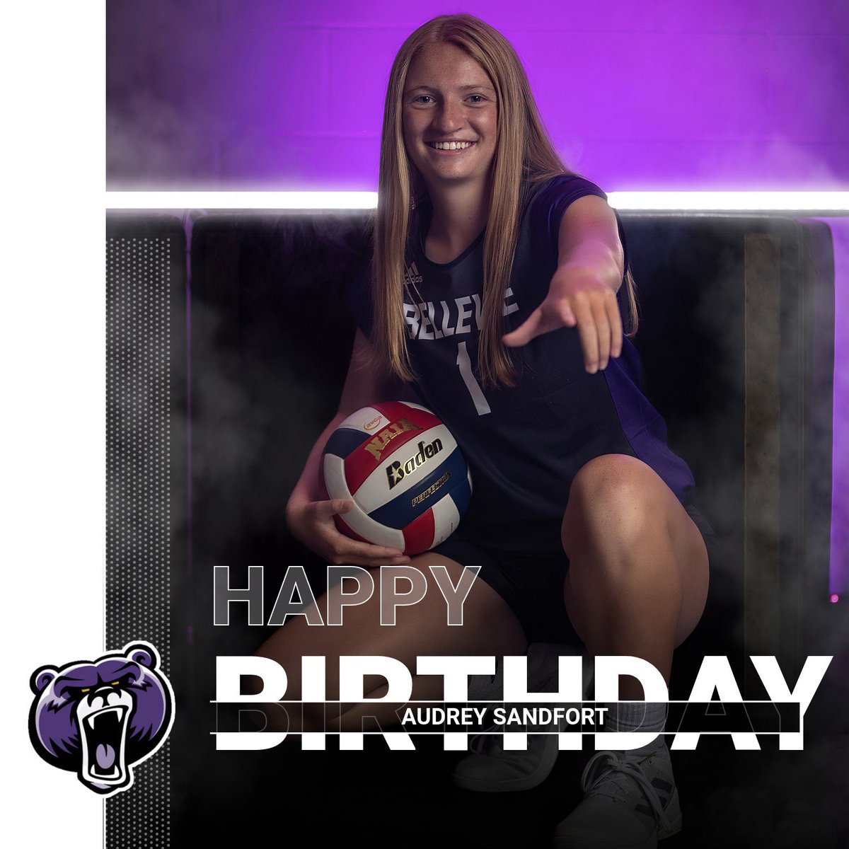 Birthday Shoutout! 📢🥳

Happy 19th Birthday to freshman defensive specialist Audrey Sandfort. We hope you’ve had an amazing day. Enjoy celebrating this weekend! 💜