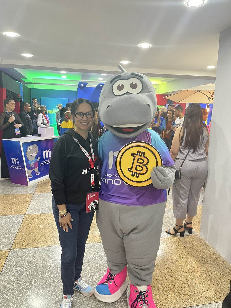 <a href="/hiveblocks_es/">Hive en español #Web3</a> <a href="/MonagasInnova/">MonagasInnova</a> Él es Innovín, el terror de los empresaurios 😉