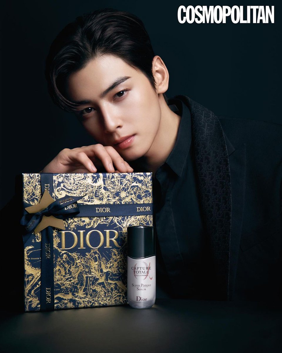 @Dior He's so charming, our Dior Prince 🫶😍😍
CHA EUNWOO X DIOR MEN FALL 2023
#ChaEunWooxDiorMenFall
#CHAEUNWOO #차은우 
#DiorMenFall #Dior