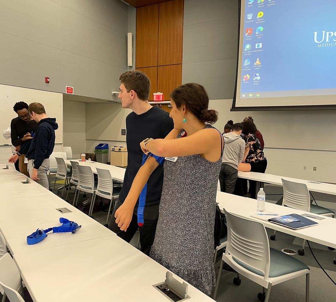 Upstate Trauma (@upstatetrauma) on Twitter photo Another #StopTheBleed course down! <a href="/UpstateTrauma/">Upstate Trauma</a> worked with our Emergency Medicine Interest Group and Wilderness Medicine Interest Group on Wednesday and had a great discussion of what to do in the event of a life-threatening bleed! 🩸
@acsSTOPTHEBLEED #stb #upstatetrauma Another #StopTheBleed course down! <a href="/UpstateTrauma/">Upstate Trauma</a> worked with our Emergency Medicine Interest Group and Wilderness Medicine Interest Group on Wednesday and had a great discussion of what to do in the event of a life-threatening bleed! 🩸
@acsSTOPTHEBLEED #stb #upstatetrauma