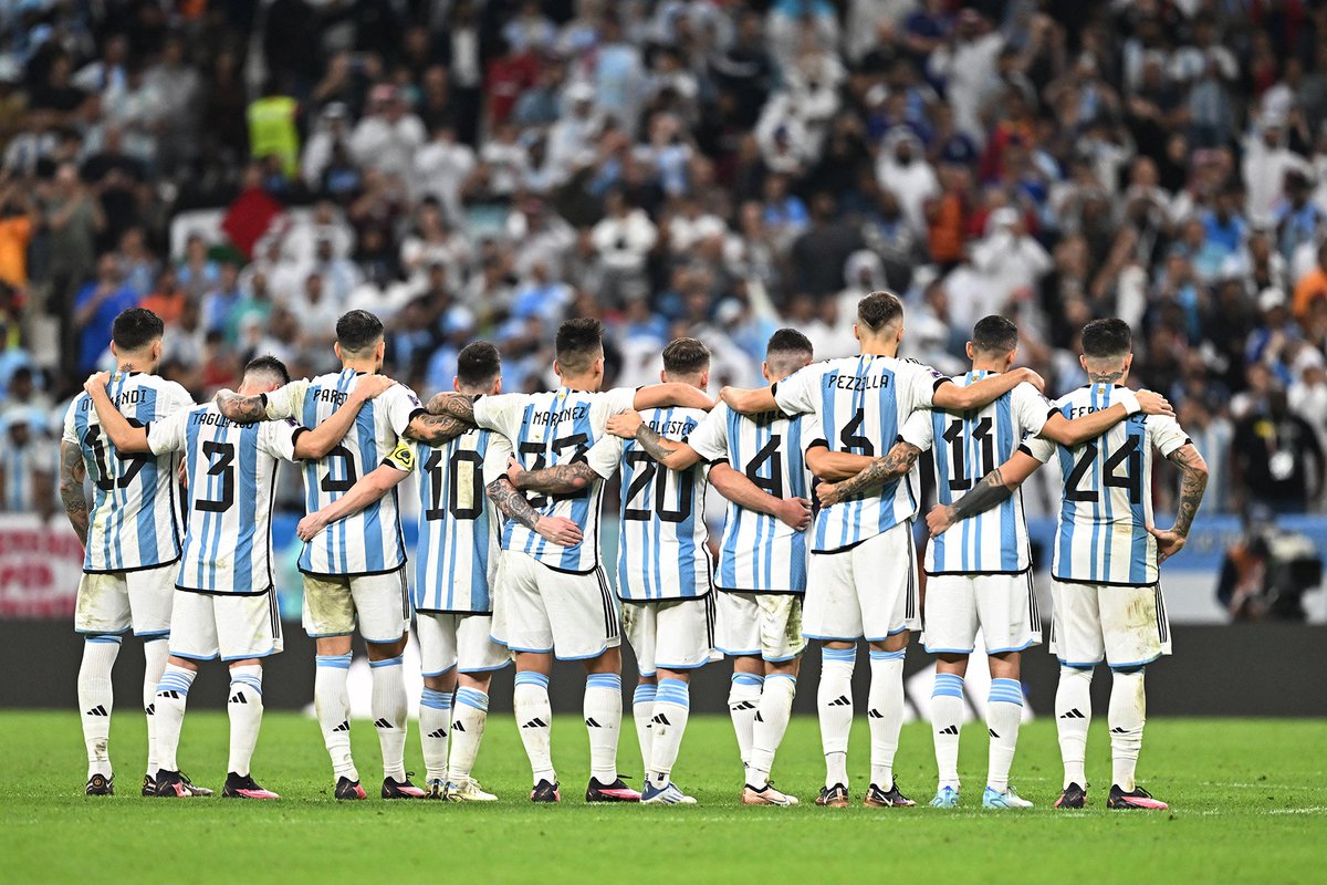 InkarDMS's tweet photo. @tndeportivo @todonoticias Los argentinos nunca la tenemos fácil... en nada! Hoy demostramos que cuando queremos algo y trabajamos juntos no hay nada que nos pueda parar! ¡Vamos Argentina! 🇦🇷💙

#FIFAWorldCup #ImpulsandoLoTuyo🚀 https://t.co/wGxyJFbZc4