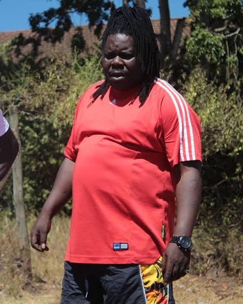 MosesMooz's tweet photo. @Winnie_Odinga I thought ni Makokha bana 😂😂😂 https://t.co/L3SI6GIE7E