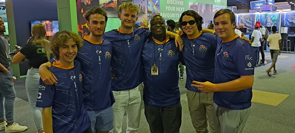 Good Luck To My Boys <a href="/SocksUpES/">Socks Up Esports</a> Running Out To Rep ZA in the <a href="/redbullgaming/">Red Bull Gaming</a> Campus Clutch 😭🔥
#redbullcampusclutch