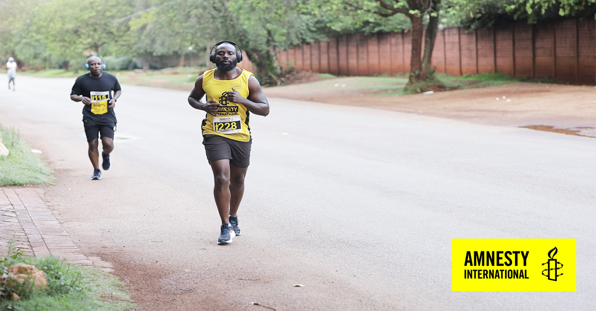 amnesty_zim's tweet photo. READY..

SET .

GO..   🏃‍♂️🏃‍♀️🏃

And we are off!

Its the 2022 @amnesty_zim #EndChildMarriage-#Run4Rights Half-Marathon.

Protect her.👨‍👦‍👦🛡️
Stop the abuse.🛑
End violence against women and girls.🔚

#16DaysOfActivismAgainstGBV 
#EndChildMarriage

@AmnestySARO @amnestypress https://t.co/dRIkoCKAlz