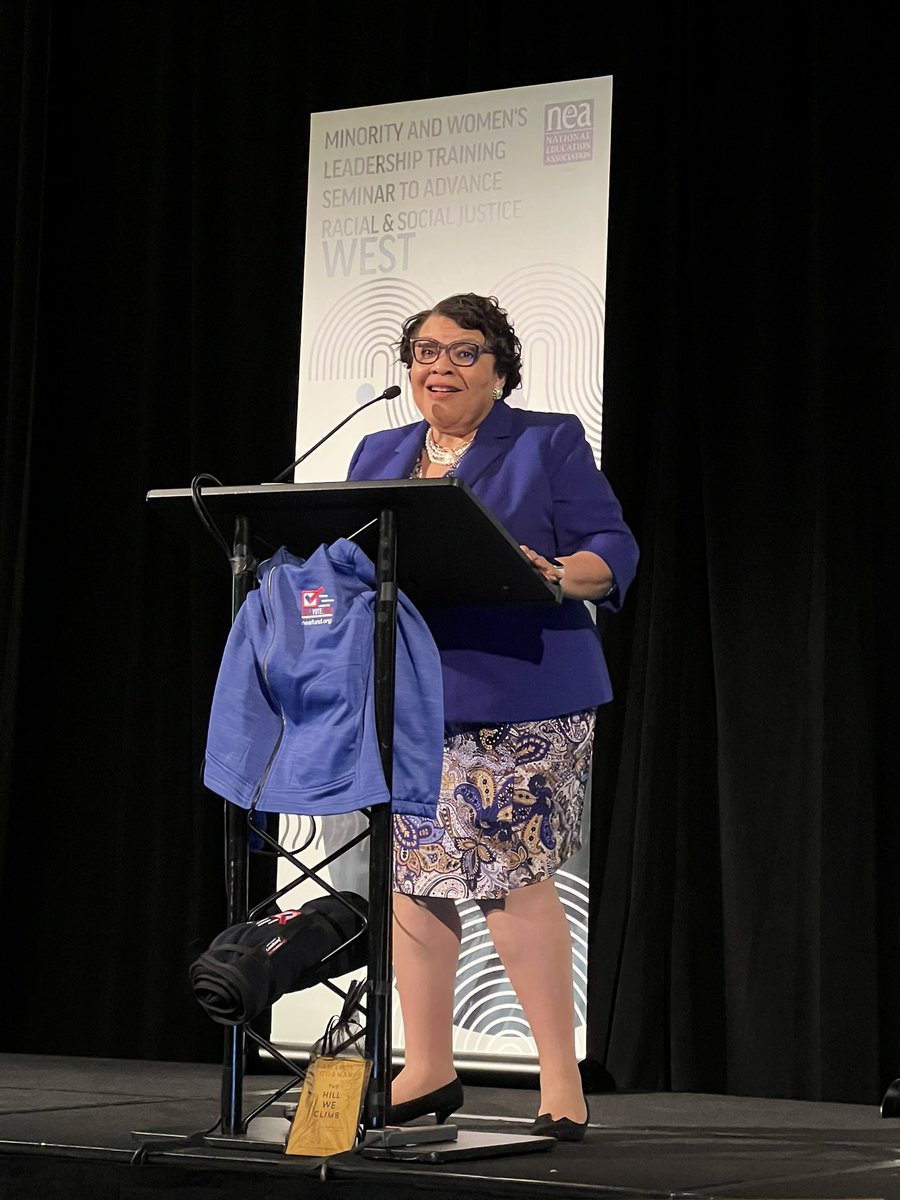 msmathminded's tweet photo. @EIChargers Opening night of the @NEAToday #MLTWLT seminar! Exceptional speakers reminding educators the importance of determining the ‘why’ in everything we do! Teacher’s know how, but the ‘why’ cultivates the passion for change! @kneanews @WichitaUSD259 #WPSproud https://t.co/qJeaCXTn0D