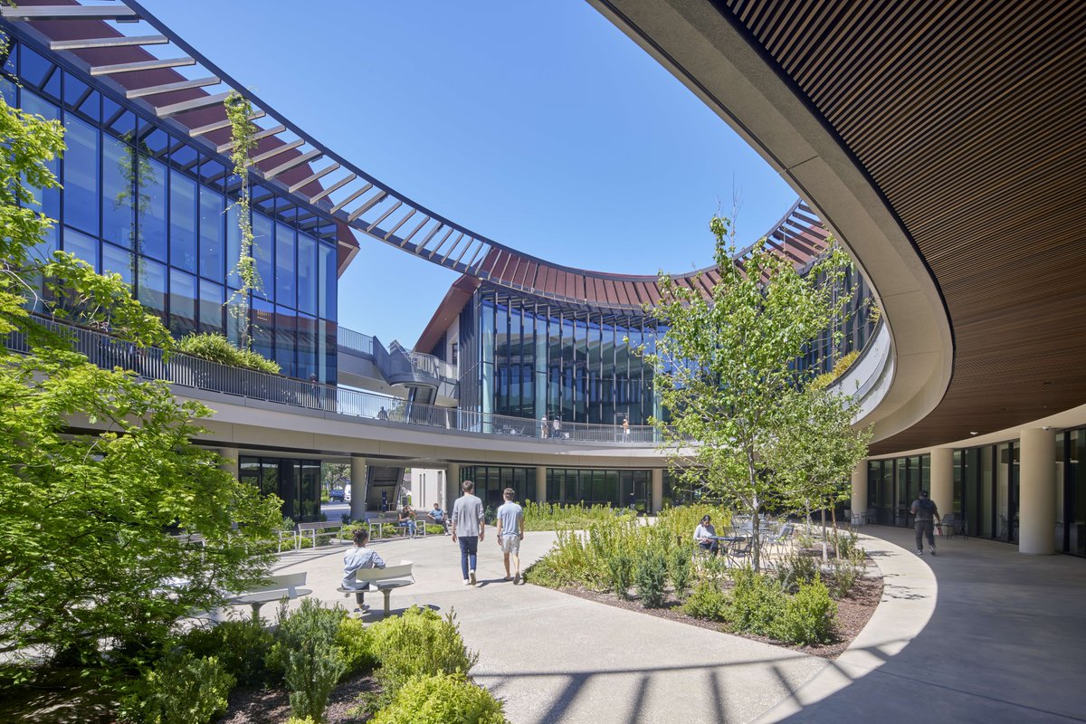 We're hiring! Do you have a bachelor's degree in a scientific field and a desire to help manage a lab dedicated to developing novel protein platforms? Sarafan ChEM-H is looking for a Research &amp; Lab Assistant in protein engineering.

careersearch.stanford.edu/jobs/research-…