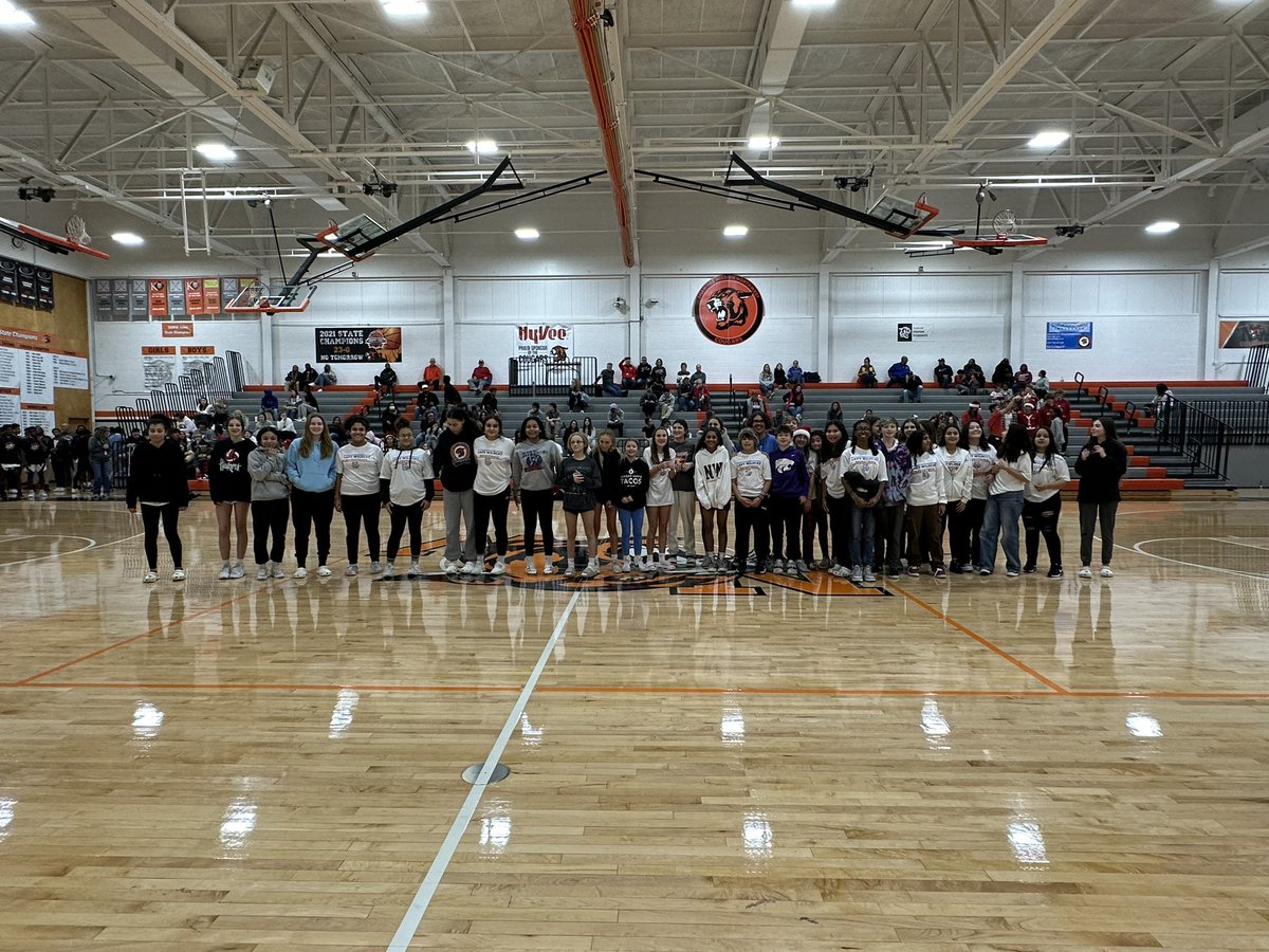 Trailridge Lady Basketball (@ladytrailridge) on Twitter photo So grateful we got to be the special guests for the Varsity girls’ basketball team tonight! Thank you <a href="/SMNWLCBBall/">Lady Cougar BBall</a> and <a href="/NWCoachStew/">Tyler Stewart</a> for having us!! So grateful we got to be the special guests for the Varsity girls’ basketball team tonight! Thank you <a href="/SMNWLCBBall/">Lady Cougar BBall</a> and <a href="/NWCoachStew/">Tyler Stewart</a> for having us!!
