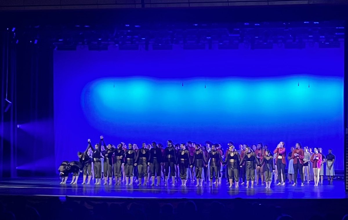 Clear your schedule on Saturday night to see this performance! Outstanding! @colganhs @ColganCFPAdance #WeareColgan