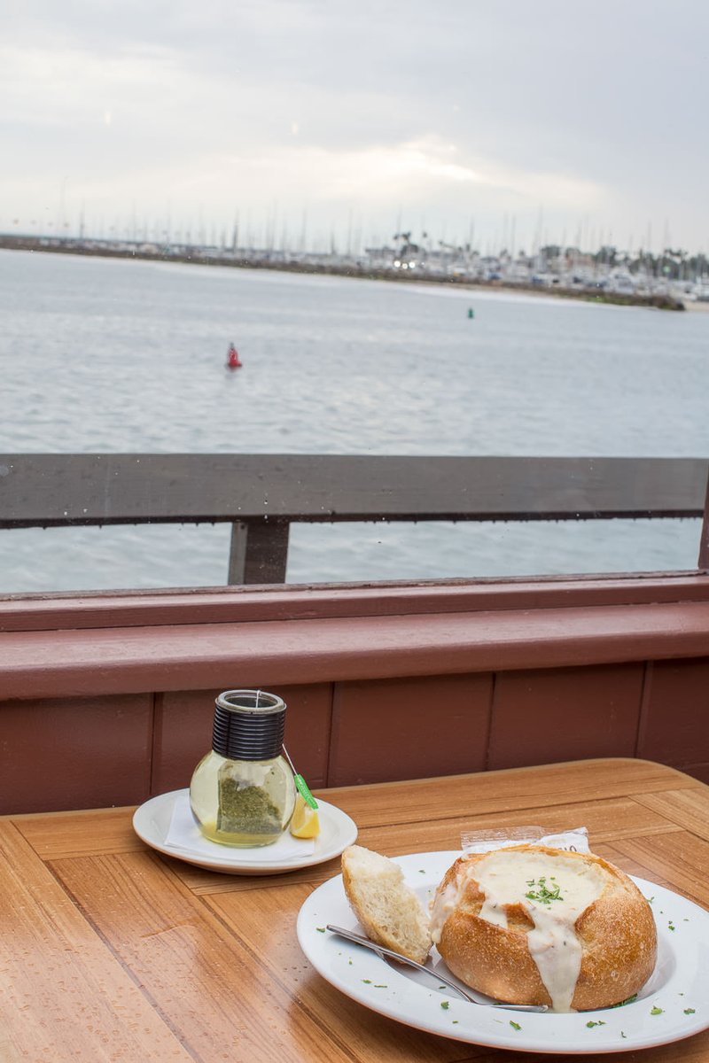 Moby Dick Restaurant tweet media