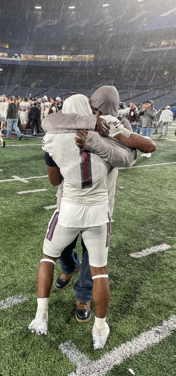 ZaquanBryan's tweet photo. Special moments https://t.co/glStRYnUe3