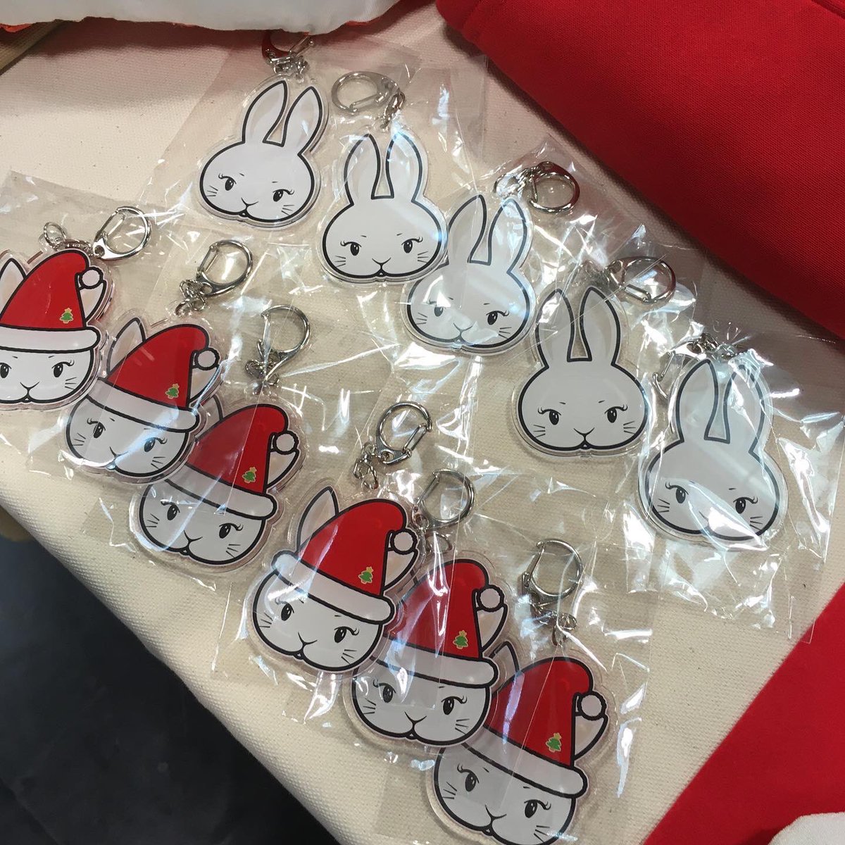 ayamy_rabbit's tweet photo. 京都ハンドメイドマルシェ⭐️はじまりました🤗
今日は16時に店じまいします🙇♂️
@みやこメッセ
ブースC-08
#ayamy #あやみー #うさぎ #京都 #京都ハンドメイドマルシェ #ハンドメイドマルシェ https://t.co/ojQXlt5ui5