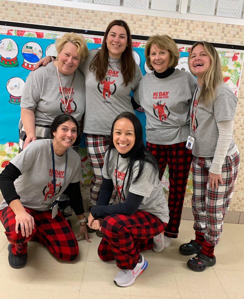 charzen1129's tweet photo. 🎗️#PJDayfortheKids🎗️
Eli Whitney School, Enfield, CT
❤️ #WhitneyWolves 🐺
@ctchildrens @EnfieldPS @enfieldpto @MeganLindeland @cpolmatier @TarboxAd @shelbellafr https://t.co/GOr7qQbavG