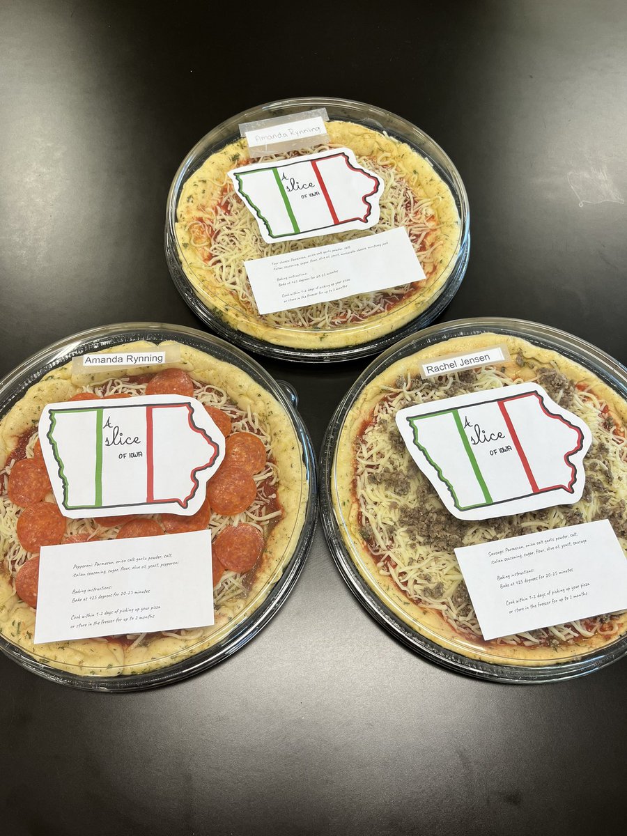 mrsbertroche's tweet photo. Culinary 3 created pizzerias this week! They prepared, packaged, and sold pizzas to their clients! I would say their creations were a slice above the rest! 🍕 #SayYestoFCS @JCSD_TeachLearn @JCSD_JHS https://t.co/T0ETCYudBf