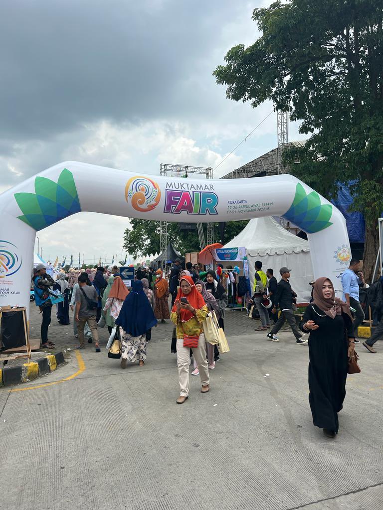 reydinaaf's tweet photo. https://t.co/AdoXDcFZcW

jangan lupa klik linknya
#LiputanMuktamar48IKUMY
@komunikasiumy https://t.co/cbqc0hNLlj