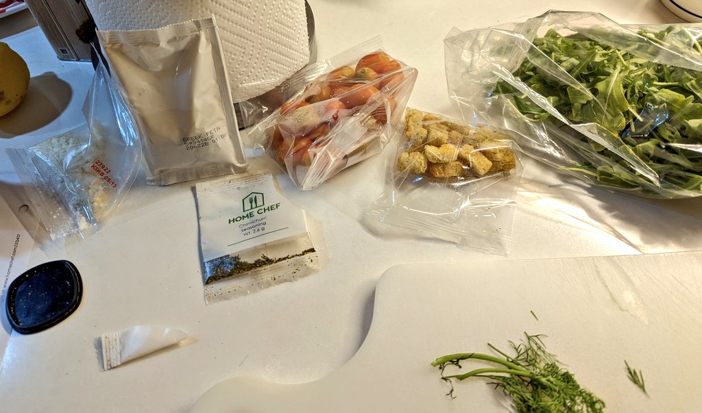 KaylaPsyc's tweet photo. New idea - home delivery meal kit service with less #singleuseplastic ... π’π’
#mealkit #notsustainable #somuchplastic #microplastics #gogreen #newidea https://t.co/ZQnrNcXcbz