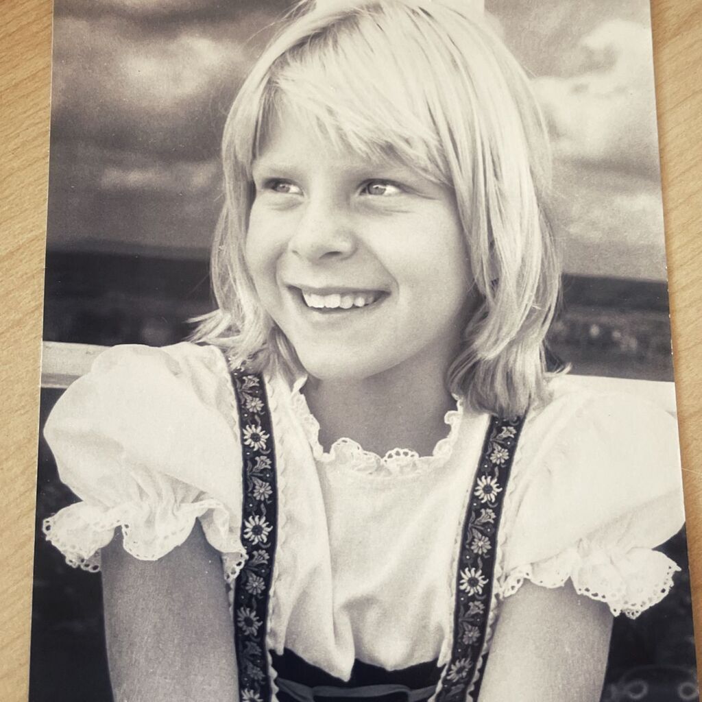 Hélène Scott tweet media