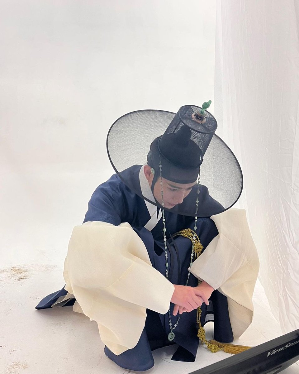 ronabaebae's tweet image. 221209 kim youngdae instagram update

[trans] in a while ❤️
the forbidden marriage

🔗 instagram.com/p/Cl8l1Ovpakb/…

#KimYoungdae #김영대 #TheForbiddenMarriage
