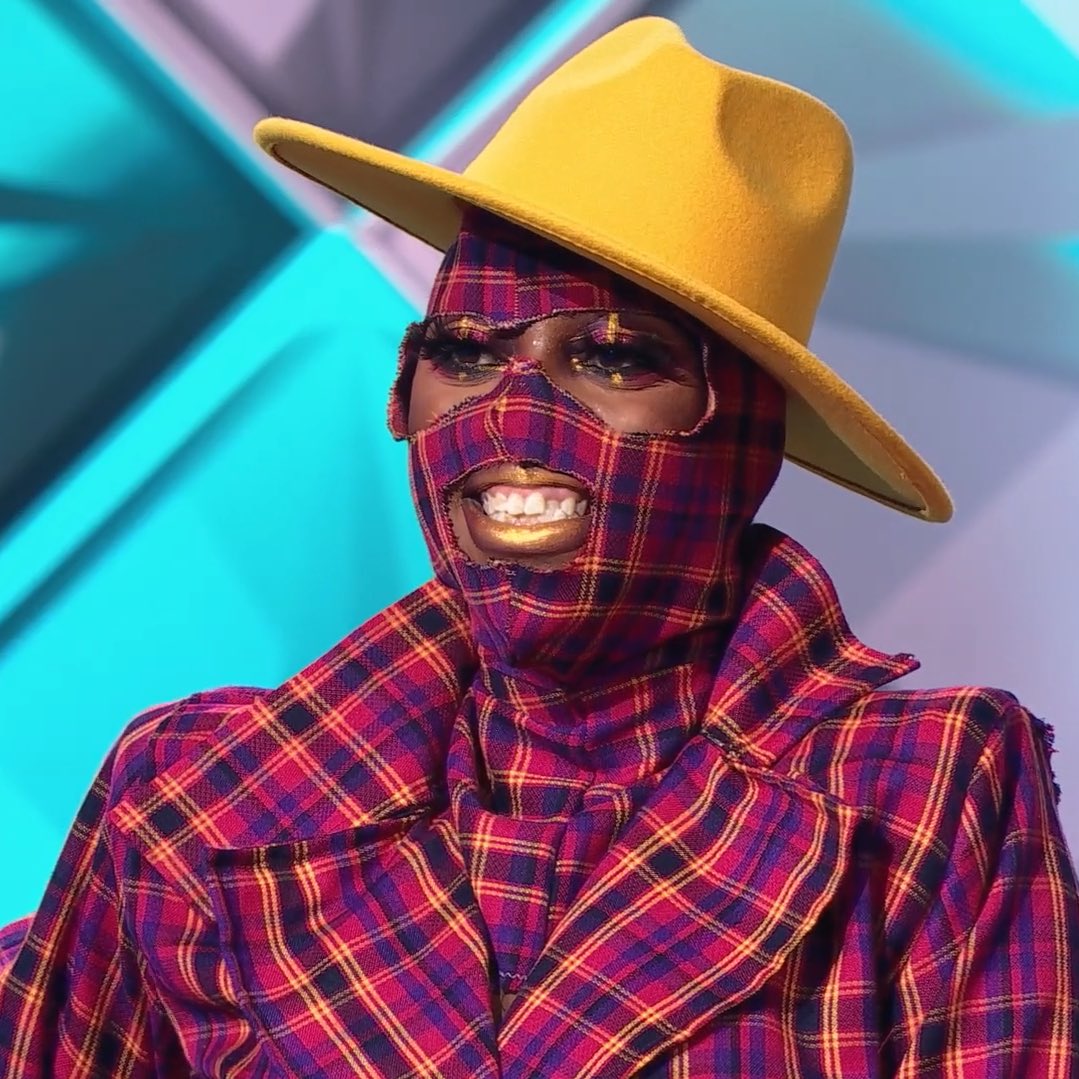 talented, brilliant, incredible, amazing, show stopping, spectacular, never the same, totally unique, completely not ever been done before, unafraid to reference or not reference, put it in a blender, shit on it, vomit on it, eat it #canadasdragrace #canadavstheworld